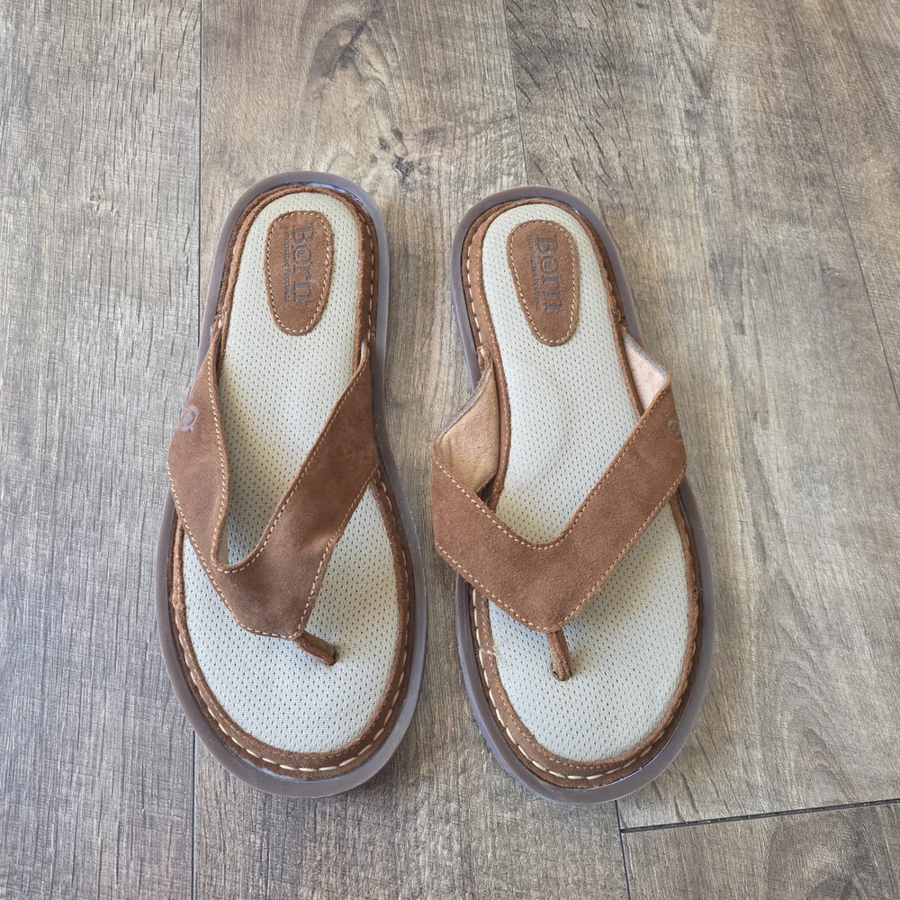 BORN Leather Uppee Comfort Brown and Tan Slippers Men Size 11
